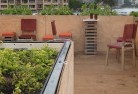 Ultimorooftop-and-balcony-gardens-3.jpg; ?>
